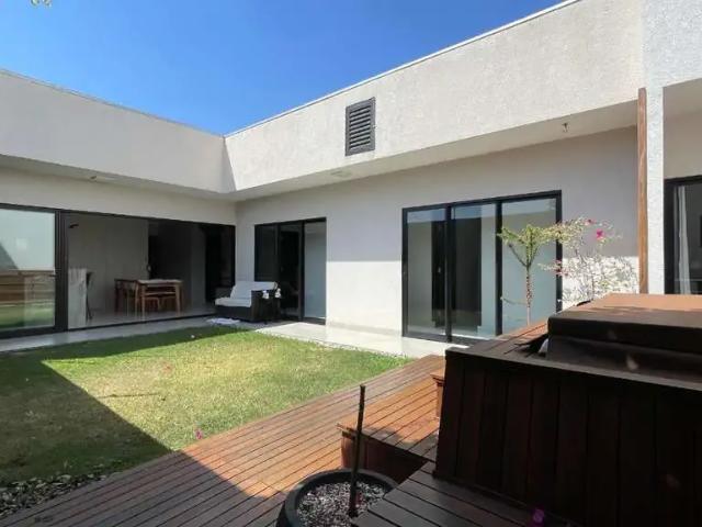 Casa / Sobrado para Venda em Mandaguaçu/PR Residencial Lagoa Dourada 3 Quartos