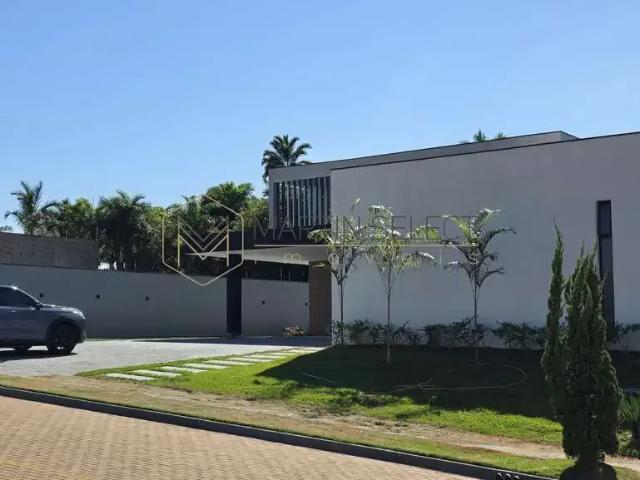 Casa / Sobrado para Venda em Mandaguaçu/PR Zona Oeste 3 Quartos