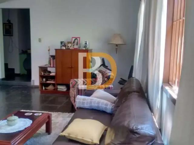 Casa / Sobrado para Venda em Macaé/RJ Miramar 4 Quartos