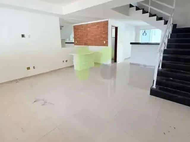 Casa / Sobrado para Venda em Macaé/RJ Mirante da Lagoa 3 Quartos