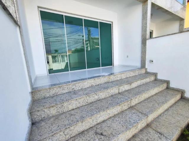 Casa / Sobrado para Venda em Macaé/RJ Mirante da Lagoa 2 Quartos