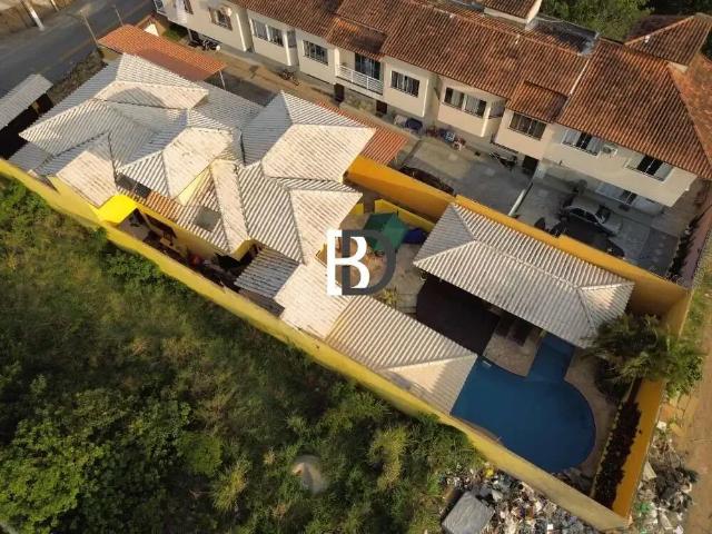 Casa / Sobrado para Venda em Macaé/RJ Novo Horizonte 3 Quartos