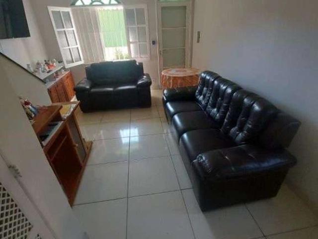 Casa / Sobrado para Venda em Macaé/RJ Nova Aroeiras 2 Quartos
