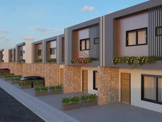 Casa / Sobrado para Venda em Macaé/RJ Cancela Preta 3 Quartos