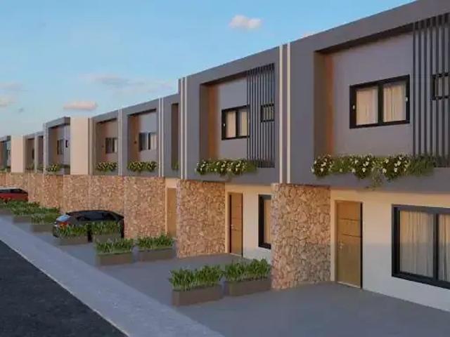 Casa / Sobrado para Venda em Macaé/RJ Cancela Preta 2 Quartos