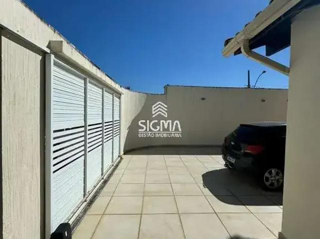 Casa / Sobrado para Venda em Macaé/RJ Cancela Preta 5 Quartos