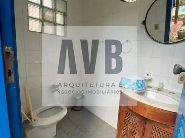 Casa / Sobrado para Venda em Macaé/RJ Centro 4 Quartos