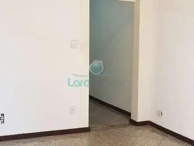 Casa / Sobrado para Venda em Macaé/RJ Centro 2 Quartos