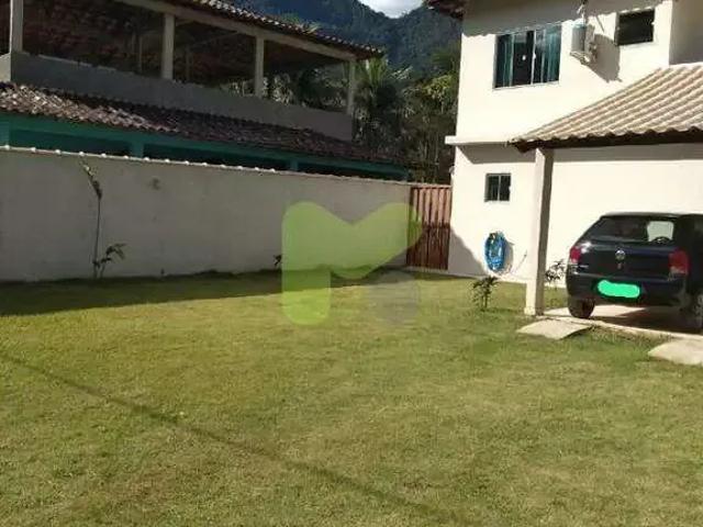 Casa / Sobrado para Venda em Macaé/RJ Glicério 2 Quartos