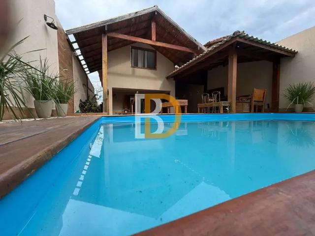 Casa / Sobrado para Venda em Macaé/RJ Glória 3 Quartos