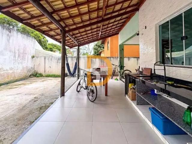 Casa / Sobrado para Venda em Macaé/RJ Granja dos Cavaleiros 3 Quartos