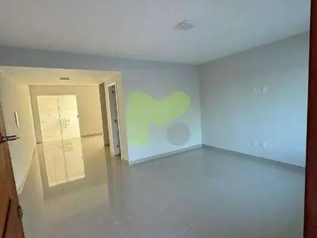 Casa / Sobrado para Venda em Macaé/RJ Granja dos Cavaleiros 3 Quartos