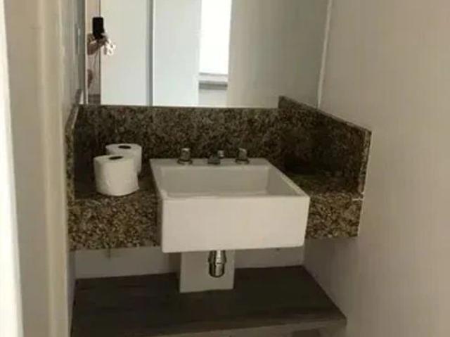 Casa / Sobrado para Venda em Macaé/RJ Imbetiba 1 Quartos