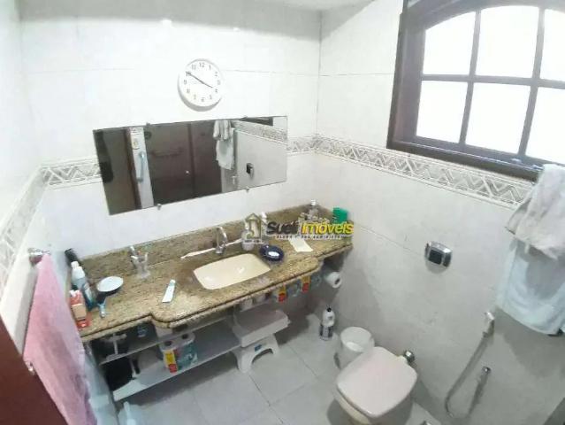 Casa / Sobrado para Venda em Macaé/RJ Imbetiba 3 Quartos