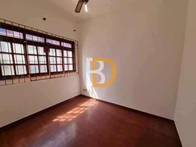 Casa / Sobrado para Venda em Macaé/RJ Imbetiba 3 Quartos