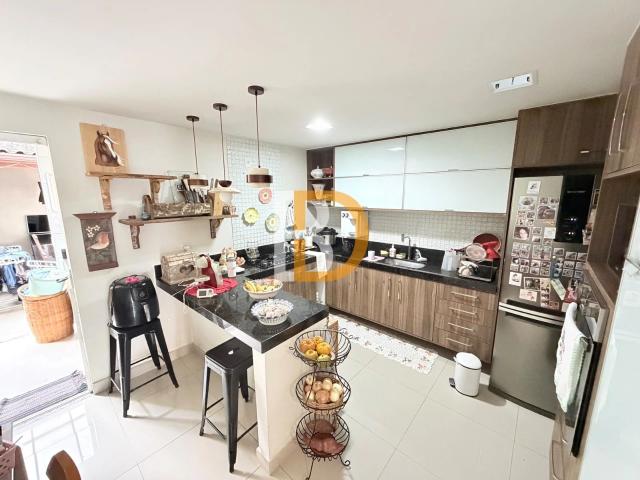 Casa / Sobrado para Venda em Macaé/RJ Jardim Vitória 3 Quartos
