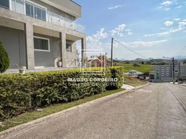 Casa / Sobrado para Venda em Macaé/RJ Lagoa 3 Quartos