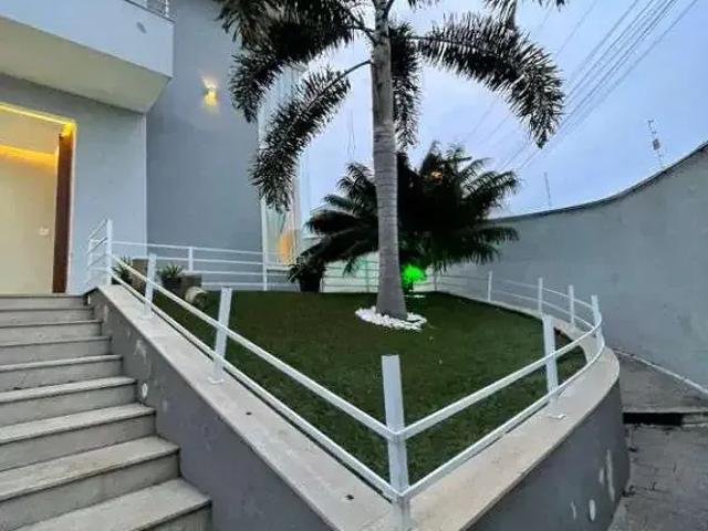 Casa / Sobrado para Venda em Macaé/RJ Lagoa 4 Quartos