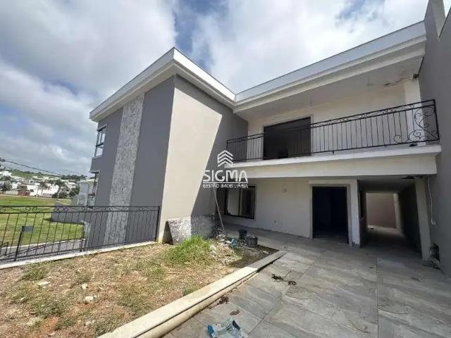 Casa / Sobrado para Venda em Macaé/RJ Vale dos Cristais 5 Quartos