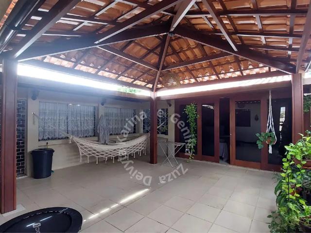 Casa / Sobrado para Venda em Maceió/AL Antares 4 Quartos