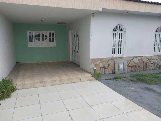 Casa / Sobrado para Venda em Maceió/AL Antares 4 Quartos