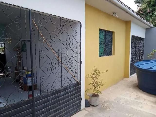 Casa / Sobrado para Venda em Maceió/AL Benedito Bentes 3 Quartos