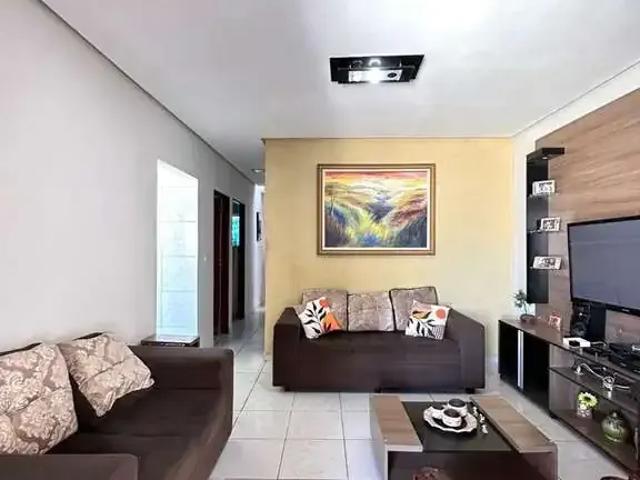 Casa / Sobrado para Venda em Maceió/AL Cidade Universitária 4 Quartos