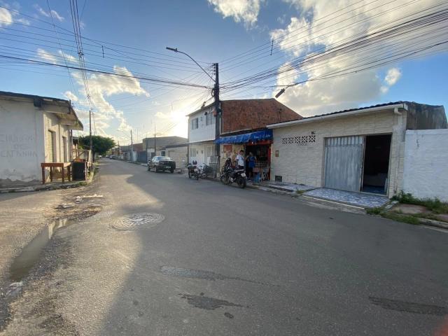 Casa / Sobrado para Venda em Maceió/AL Cidade Universitária 2 Quartos