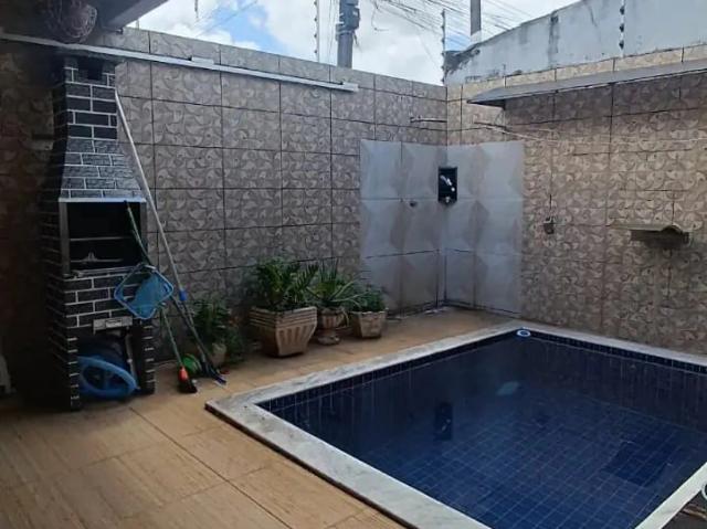 Casa / Sobrado para Venda em Maceió/AL Cidade Universitária 3 Quartos