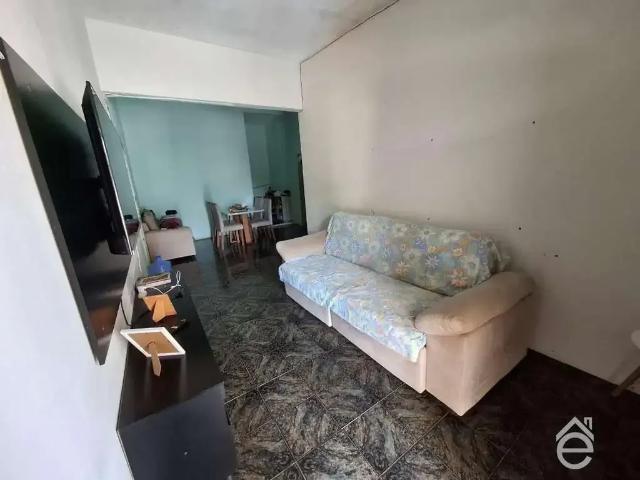 Casa / Sobrado para Venda em Maceió/AL Cruz das Almas 8 Quartos