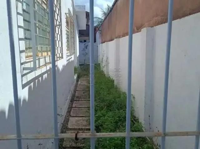 Casa / Sobrado para Venda em Maceió/AL Cruz das Almas 3 Quartos