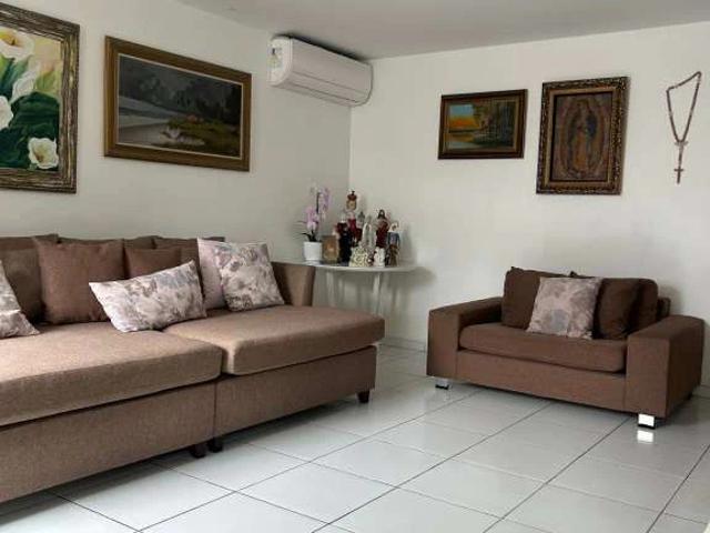 Casa / Sobrado para Venda em Maceió/AL Farol 4 Quartos