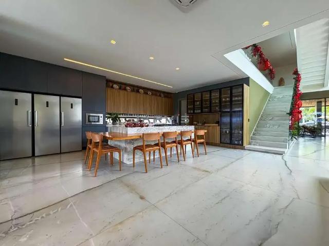 Casa / Sobrado para Venda em Maceió/AL Garça Torta 4 Quartos