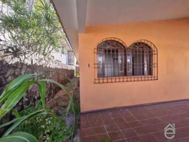 Casa / Sobrado para Venda em Maceió/AL Gruta de Lourdes 3 Quartos