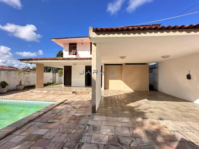 Casa / Sobrado para Venda em Maceió/AL Gruta de Lourdes 5 Quartos
