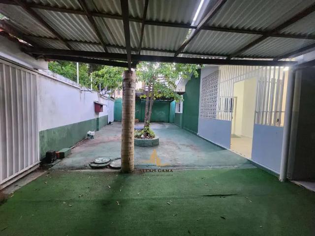 Casa / Sobrado para Venda em Maceió/AL Gruta de Lourdes 5 Quartos