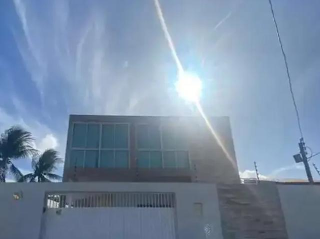 Casa / Sobrado para Venda em Maceió/AL Ipioca 4 Quartos
