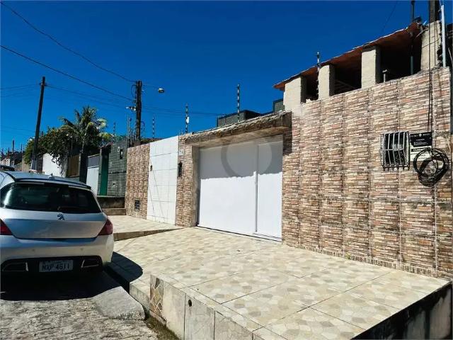 Casa / Sobrado para Venda em Maceió/AL Jacintinho 3 Quartos