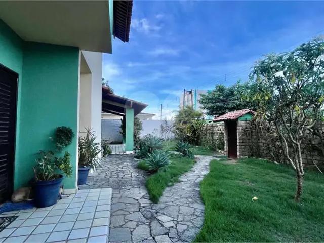 Casa / Sobrado para Venda em Maceió/AL Jardim Petrópolis 3 Quartos