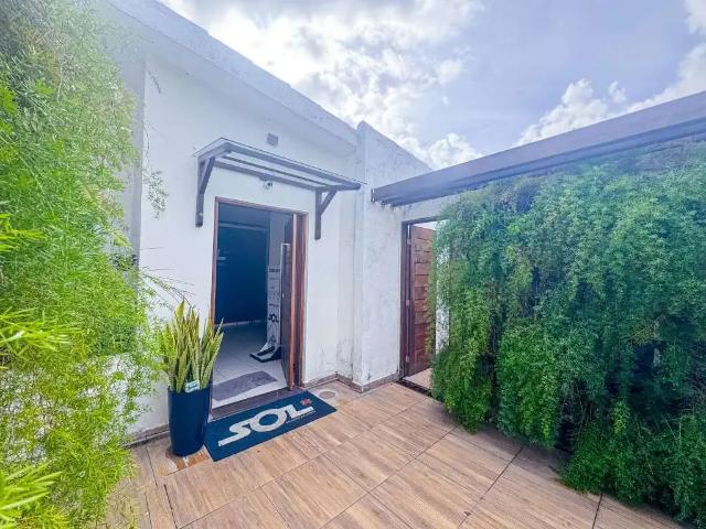 Casa / Sobrado para Venda em Maceió/AL Poço 4 Quartos