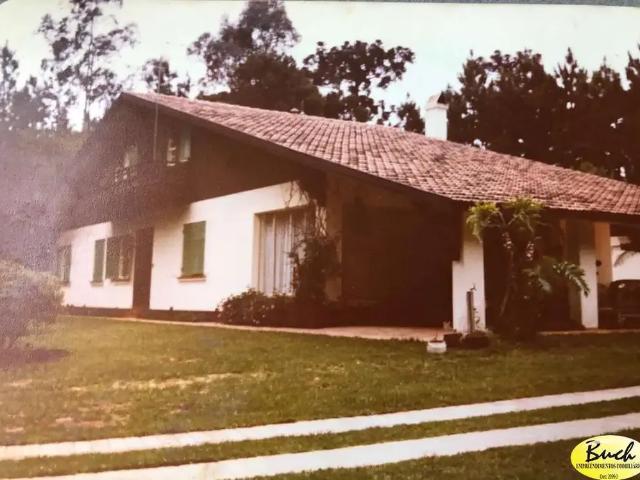 Casa / Sobrado para Venda em Mafra/SC Jardim América 4 Quartos