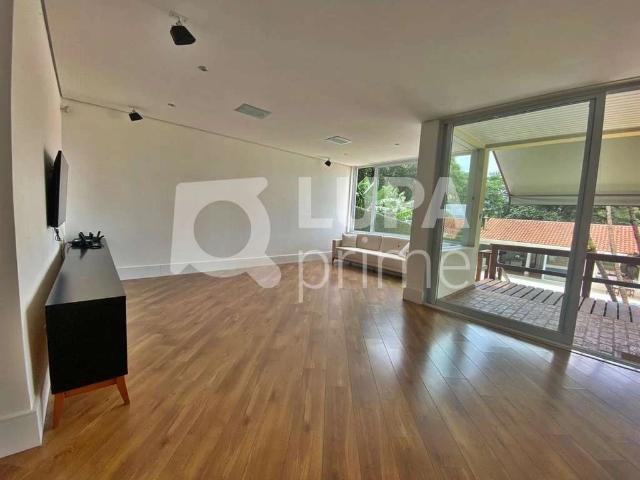 Casa / Sobrado para Venda em Mairiporã/SP Terra Preta 4 Quartos