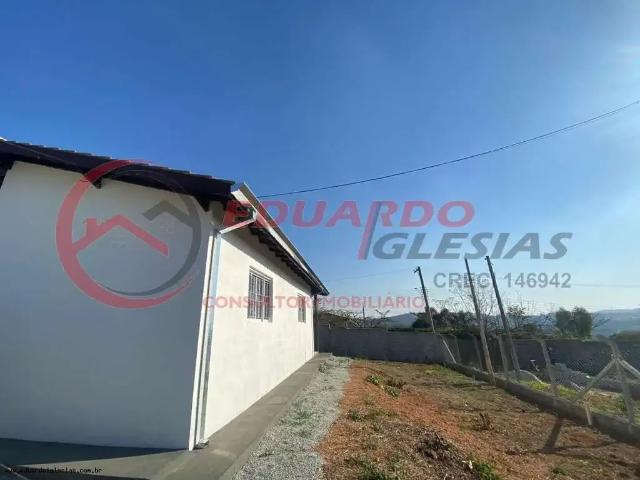 Casa / Sobrado para Venda em Mairiporã/SP Terra Preta 2 Quartos