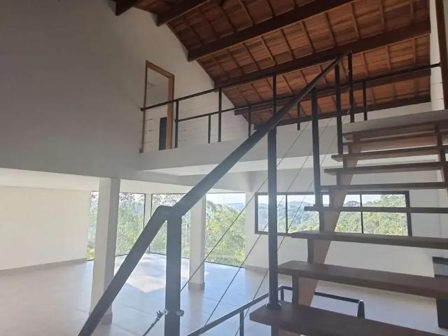 Casa / Sobrado para Venda em Mairiporã/SP Caraguatá 4 Quartos