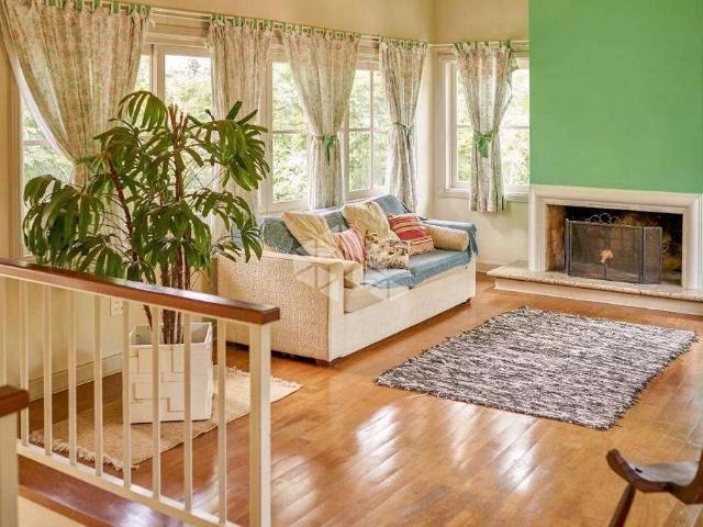 Casa / Sobrado para Venda em Mairiporã/SP Caraguatá 4 Quartos