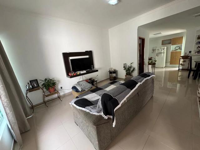 Casa / Sobrado para Venda em Mairiporã/SP Jardim Carpi 3 Quartos