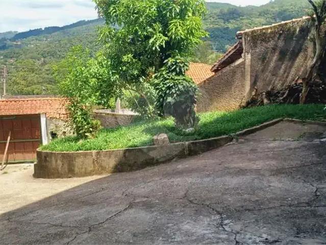 Casa / Sobrado para Venda em Mairiporã/SP Lavapés 4 Quartos