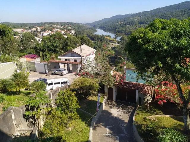 Casa / Sobrado para Venda em Mairiporã/SP Rio Abaixo 3 Quartos