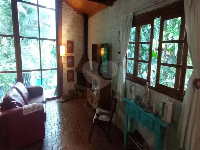 Casa / Sobrado para Venda em Mairiporã/SP Serra da Cantareira 3 Quartos
