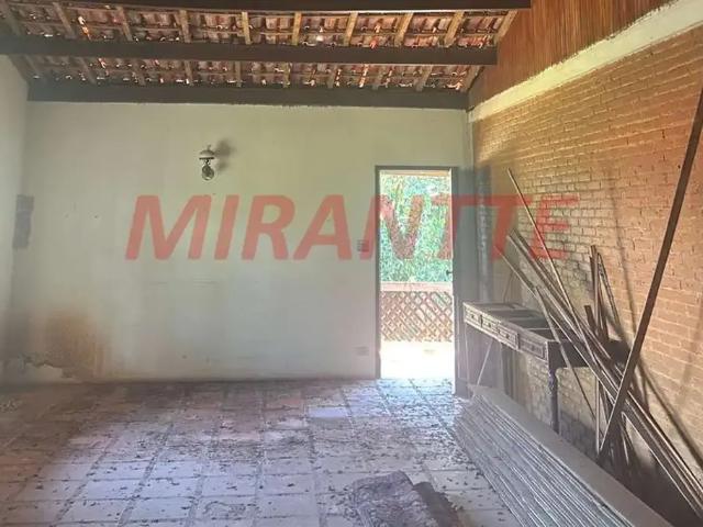 Casa / Sobrado para Venda em Mairiporã/SP Serra da Cantareira 3 Quartos